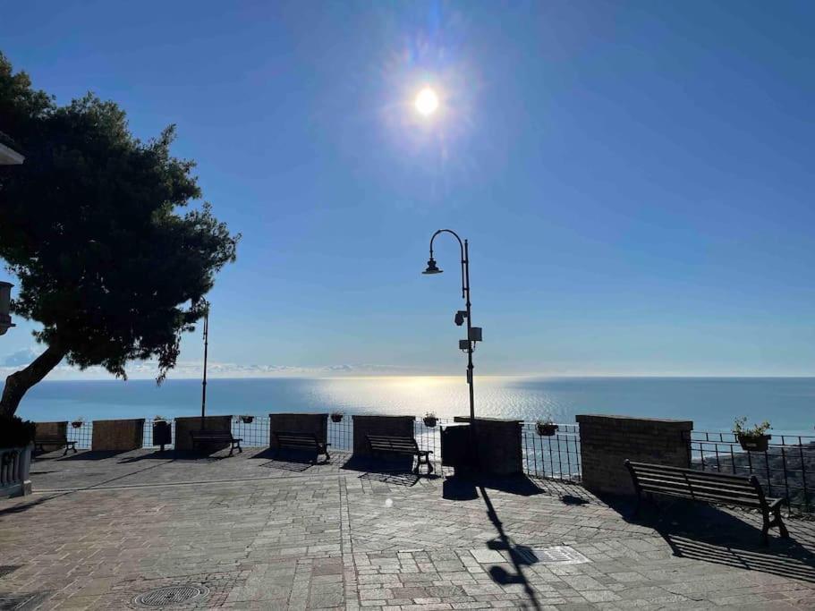 Angolo Della "Loggia" Silvi Paese Exterior foto